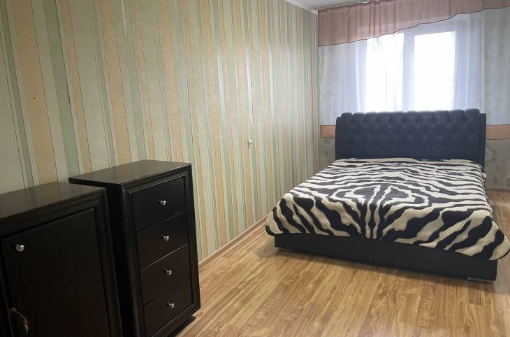 3-Комнатная квартира на сутки в  Речице,  Строителей ул., 6   изображение 3 - kvartirka.by