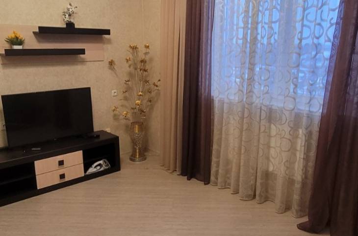 3-Комнатная квартира на сутки в  Орше,  Мая 1-я ул., 6    изображение 1 - kvartirka.by