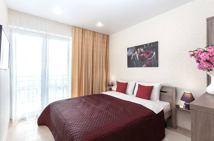 2-Комнатная квартира на ночь в  Минске,  Грибоедова ул., 1    изображение 1 - kvartirka.by