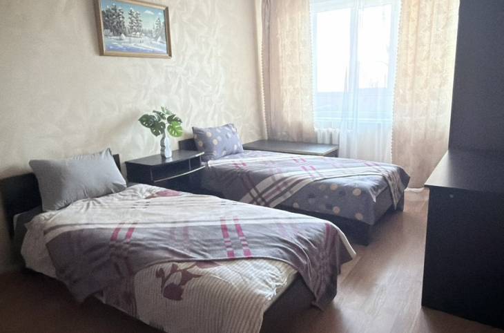 3-Комнатная квартира на сутки в  Солигорске,  Набережная ул., 25    изображение 2 - kvartirka.by