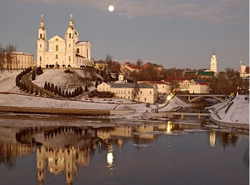 Квартира с красивым видом в центре рядом с жд и автовокзалом - kvartirka.by