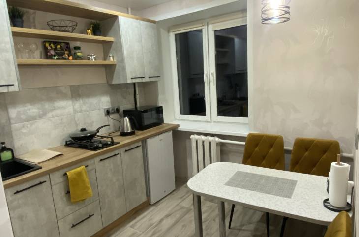 1-Комнатная квартира на сутки в  Барановичах,  Комсомольская ул., 19    изображение 2 - kvartirka.by