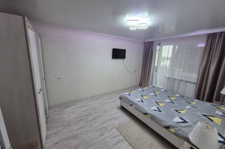 2-Комнатная квартира на сутки в  Жлобине,  Барташова ул., 18   изображение 3 - kvartirka.by