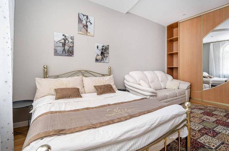 2-Комнатная квартира на сутки в  Минске,  Независимости пр-т., 13   изображение 3 - kvartirka.by