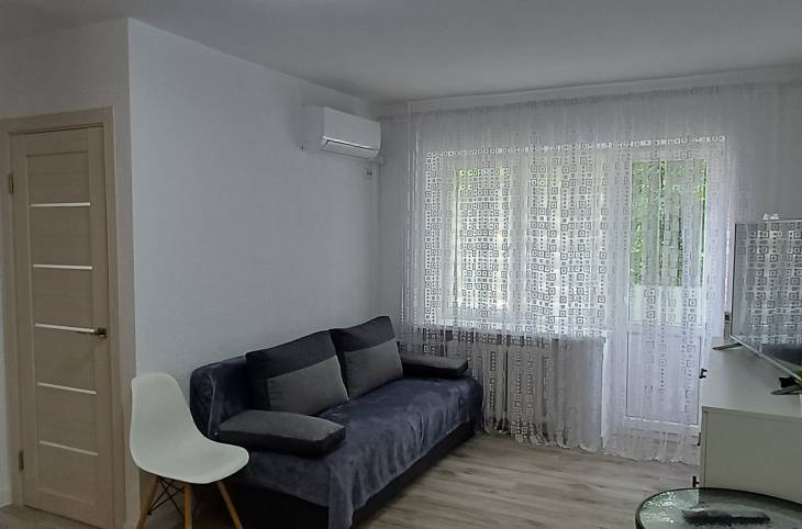 1-Комнатная квартира на сутки в  Гомеле,  Победы пр., 12    изображение 1 - kvartirka.by