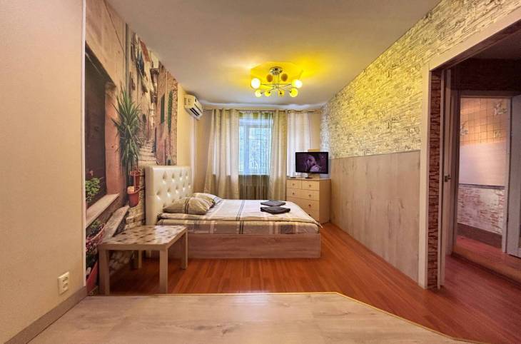 1-Комнатная квартира на сутки в  Гомеле,  Победы пр., 12    изображение 1 - kvartirka.by