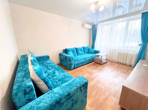 Первый дом от вокзала. 2 ЖК ТВ Смарт. Часы 50 р. - kvartirka.by