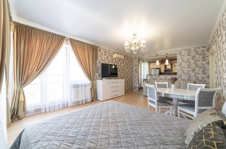 3-Комнатная квартира на сутки в  Гомеле,  Мазурова ул., 87    изображение 1 - kvartirka.by