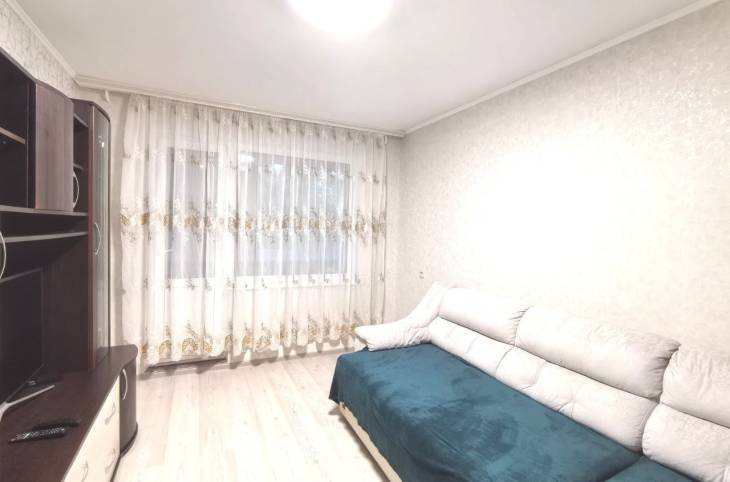 3-Комнатная квартира на сутки в  Гомеле,  Царикова Бориса ул., 48   изображение 3 - kvartirka.by