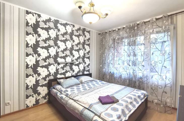 3-Комнатная квартира на сутки в  Гомеле,  Царикова Бориса ул., 44    изображение 2 - kvartirka.by