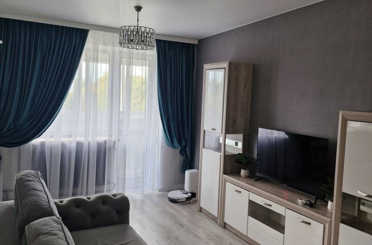 3-Комнатная квартира на сутки в  Барановичах,  Кирова ул., 58    изображение 1 - kvartirka.by