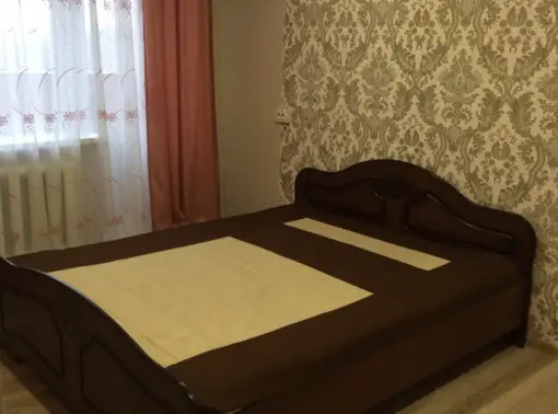Квартира на сутки на 17-м